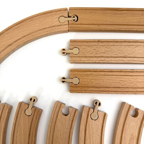 Thomas & Friends Wooden Train Tracks 22 Piece Set #2 - Picture 4 of 6